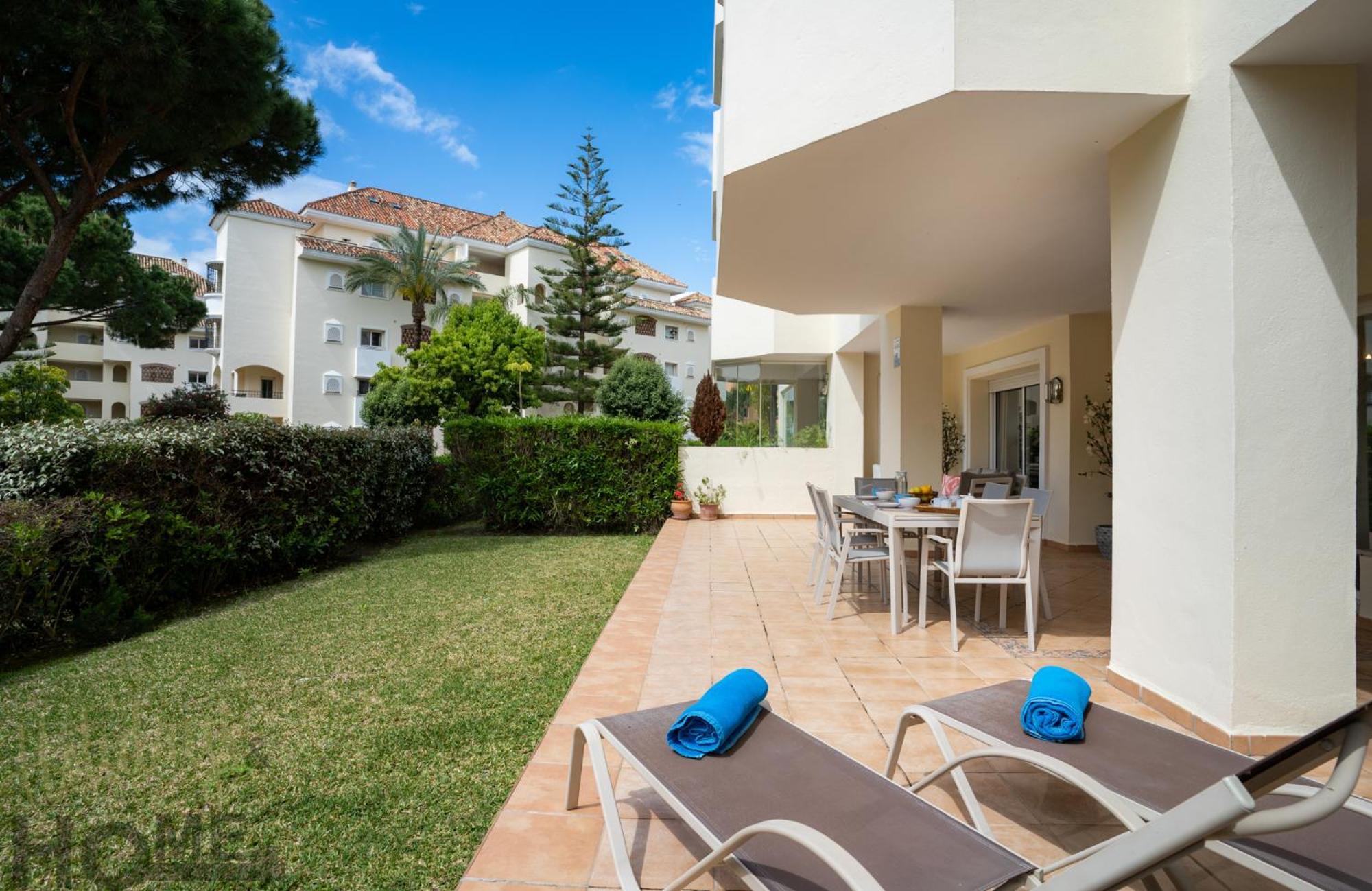 Appartamento Hacienda Playa Elviria 300 M Playa,jardin , 2 Hab ,marbella
